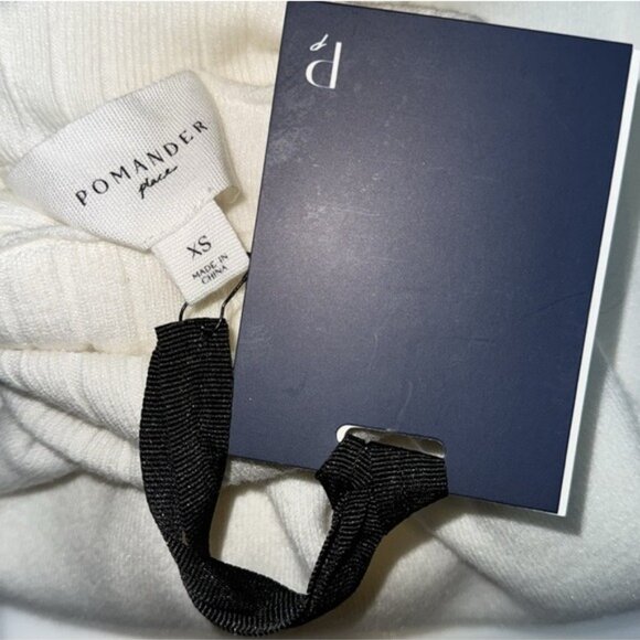 Pomander Place NEW Winter White Vivianne Turtleneck Sweater Mini Dress Size XS - Picture 10 of 10